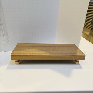 Blonde Oak Composite Wood Riser (repels water) for outdoors or indoors